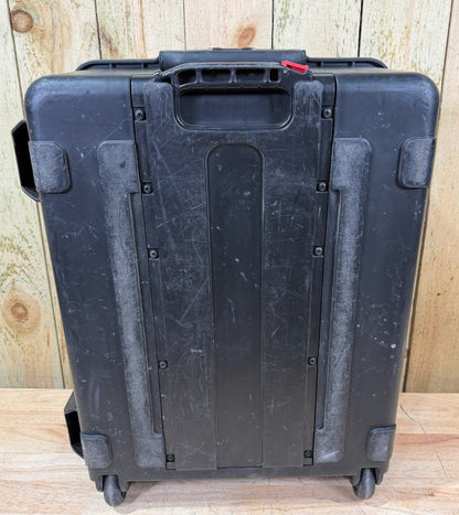 SKB 2217-10 iSeries Waterproof Rolling Case Black Good Condition A/B