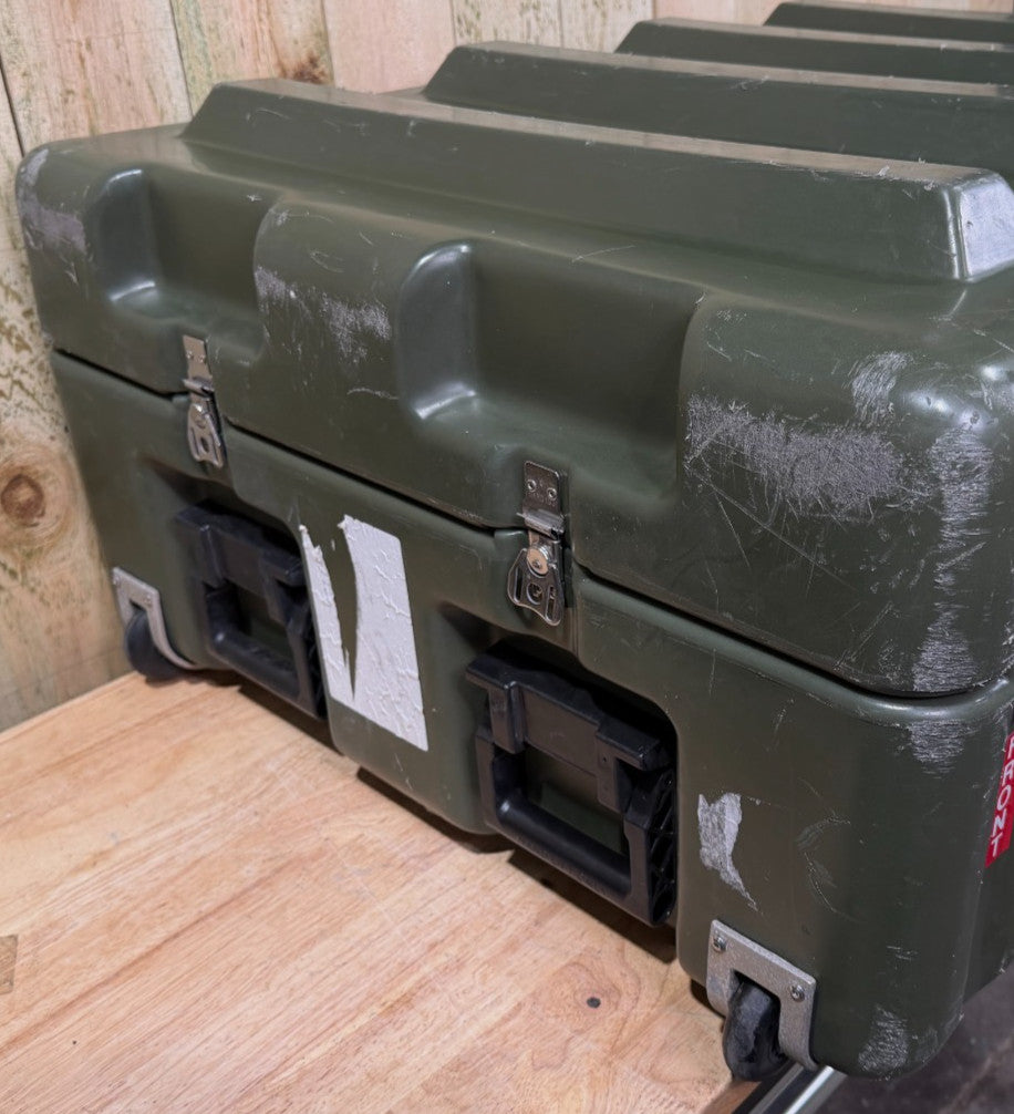 Hardigg Pelican 39x30x17 Military Surplus Green Footlocker Case
