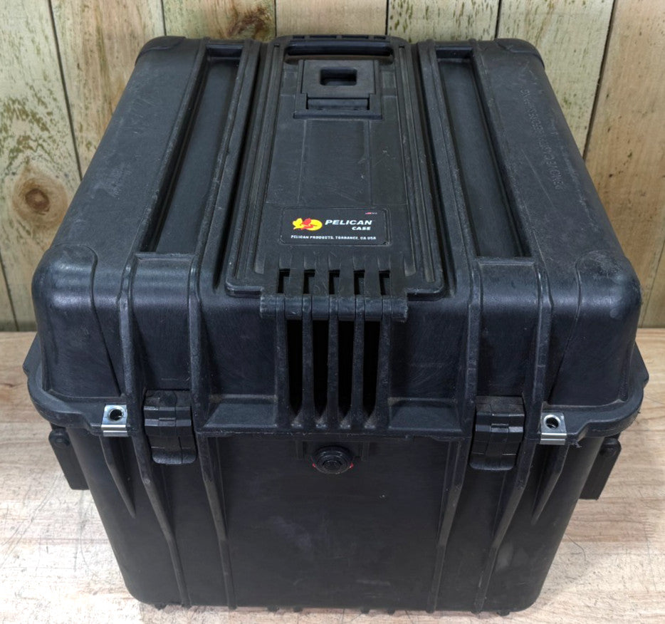 Pelican 0340 Black Protector Case Waterproof  Good Condition AB