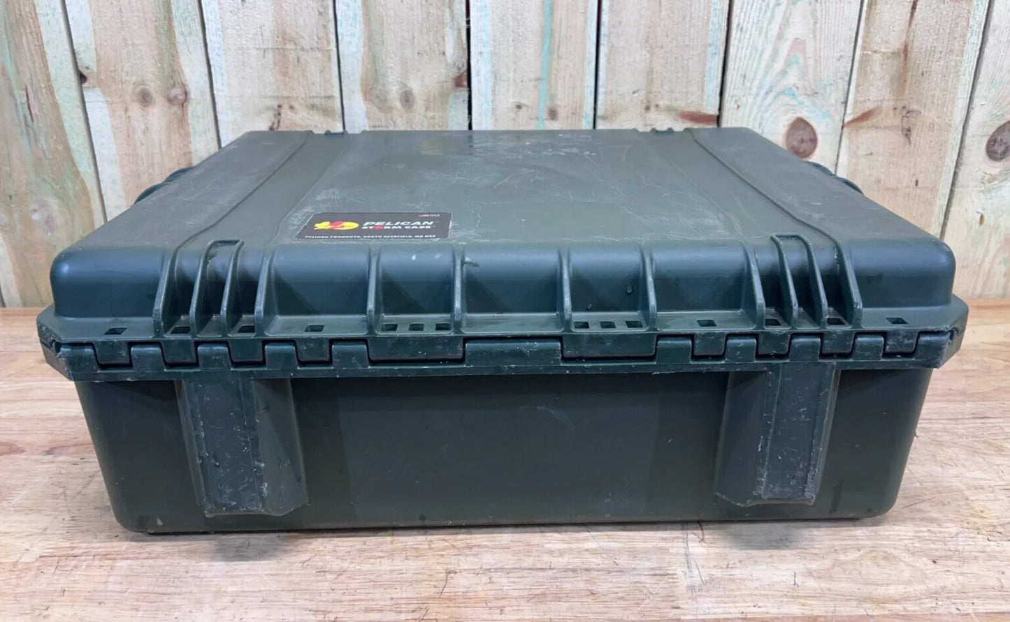 Pelican IM2700 Storm Case Green Waterproof AB Grade Good Condition