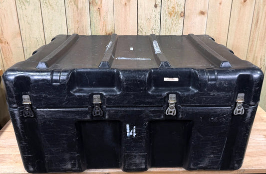 Hardigg Pelican 37x27x19 Military Surplus Black Footlocker Case