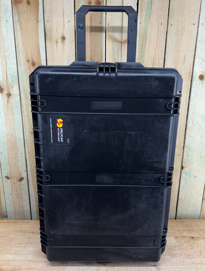 Pelican iM2950 Storm Case Rolling Waterproof Black Good Condition A/B Free Ship