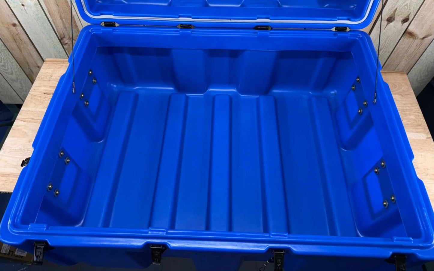 Blue Pelican Hardigg Case 37.5"27.5"19" Military Waterproof Footlocker W/ Foam