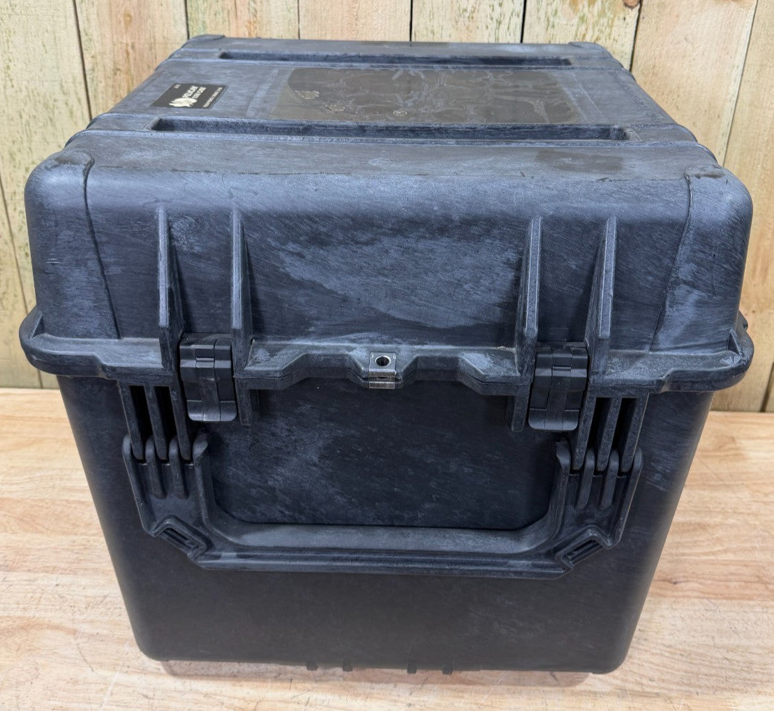 Pelican 0350 Black Hard Case Protector Waterproof Used Condition A/B