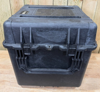 Pelican 0350 Black Hard Case Protector Waterproof Used Condition A/B