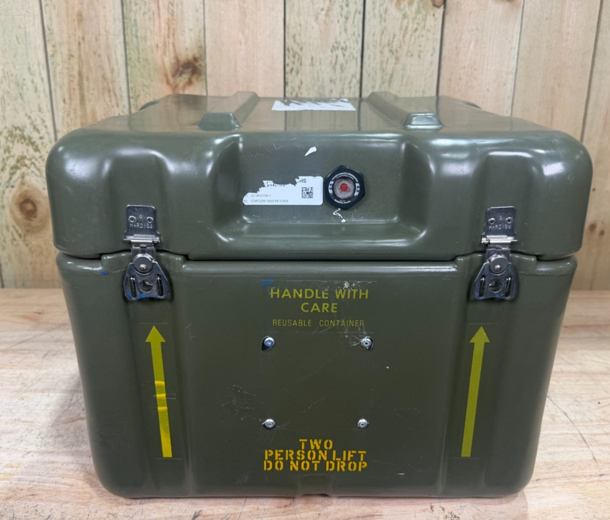 Pelican Hardigg Footlocker Green Case 18.5x18.5x15.5" Military Waterproof