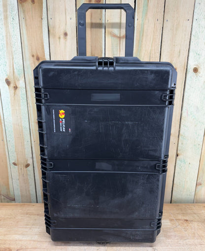 Pelican iM2950 Storm Case Rolling Waterproof Black Good Condition A/B Free Ship