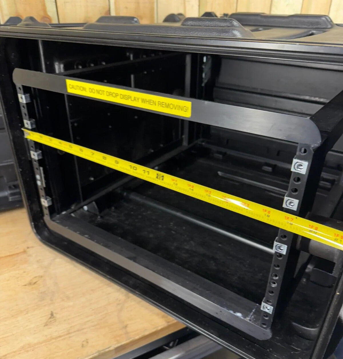 Thermodyne Server Rack 6U 31x26x18.5" Rolling Case Military Waterproof