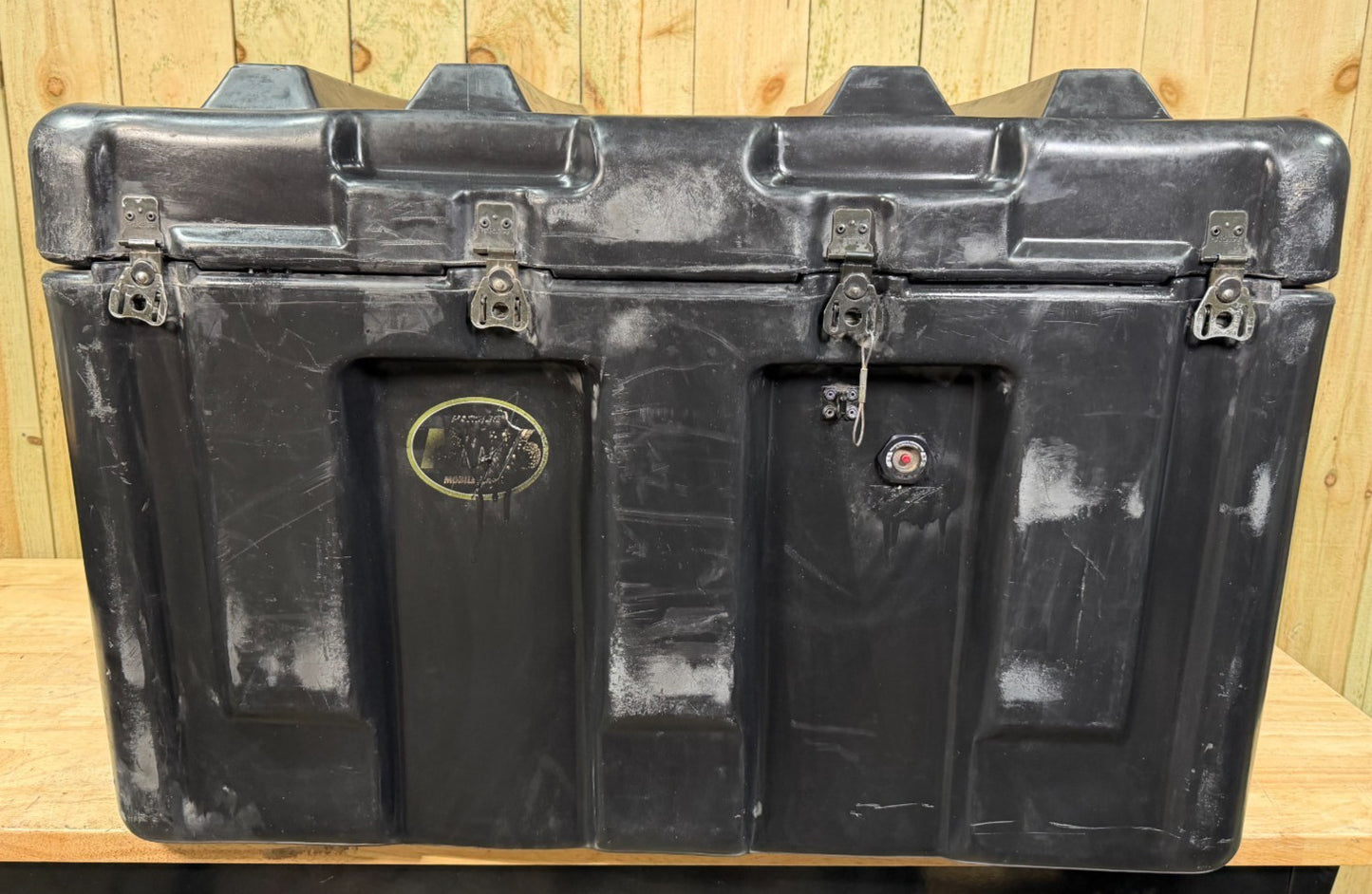 Hardigg MM36 Footlocker  33x27x23  Black Case  Surplus Military  Waterproof