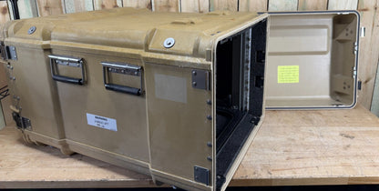 ECS Server Rack Rackmount 8U 19" X 24" Waterproof Storage Case W/ Rack Pelican