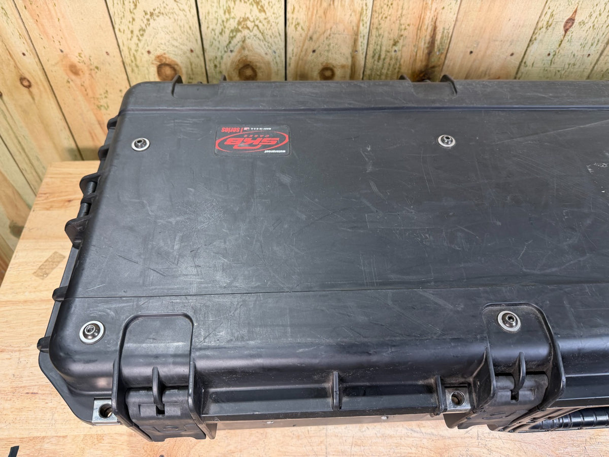 SKB 4414-10 Rolling Waterproof Storage Case Black Good Condition AB Free Ship