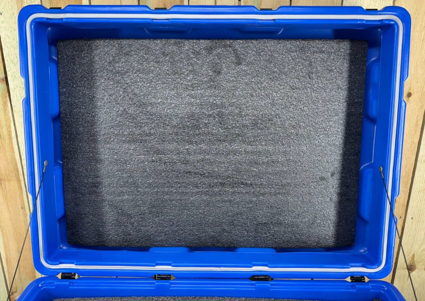 Blue Pelican Hardigg Case 37.5"27.5"19" Military Waterproof Footlocker W/ Foam