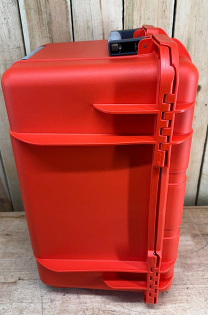 Auer Waterproof Rolling Case 23.5x16x13" Orange Good Condition AB Free Shipping
