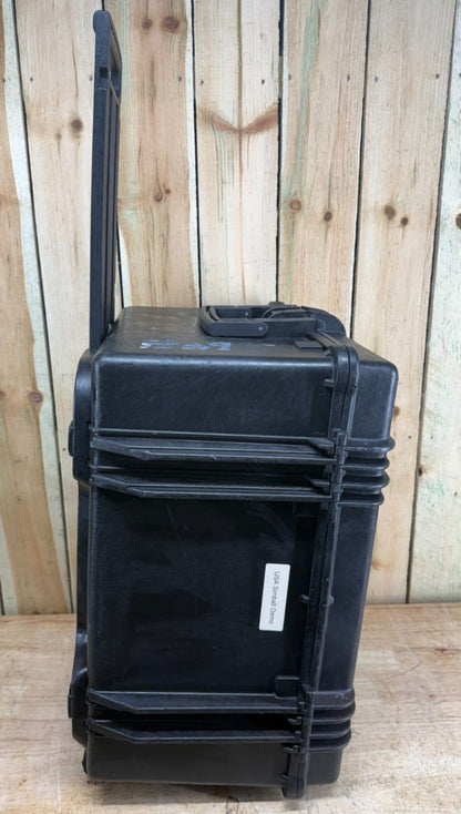 Explorer 5833 Transport Large Rolling Case Black Good Condition A/B