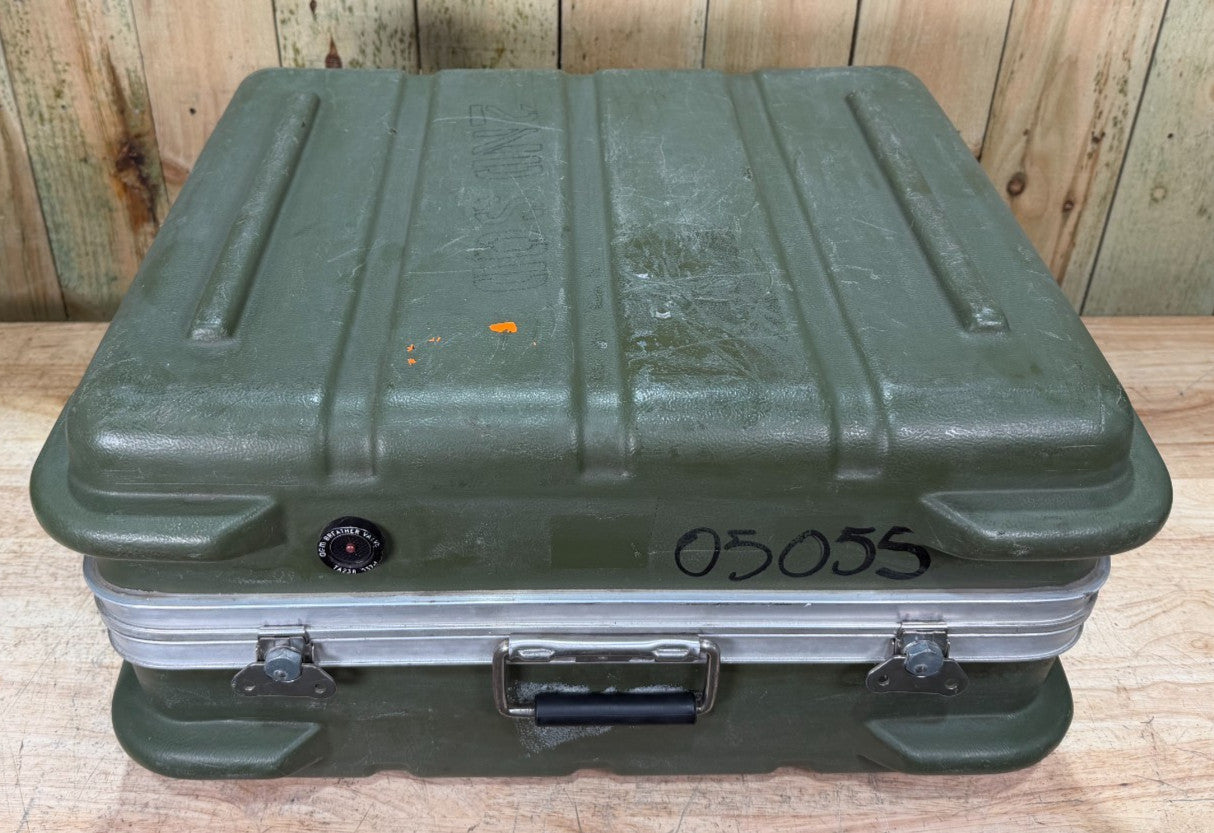 Thermodyne Storage Case 24.5x20.5x13"  Military Waterproof Footlocker Hardigg