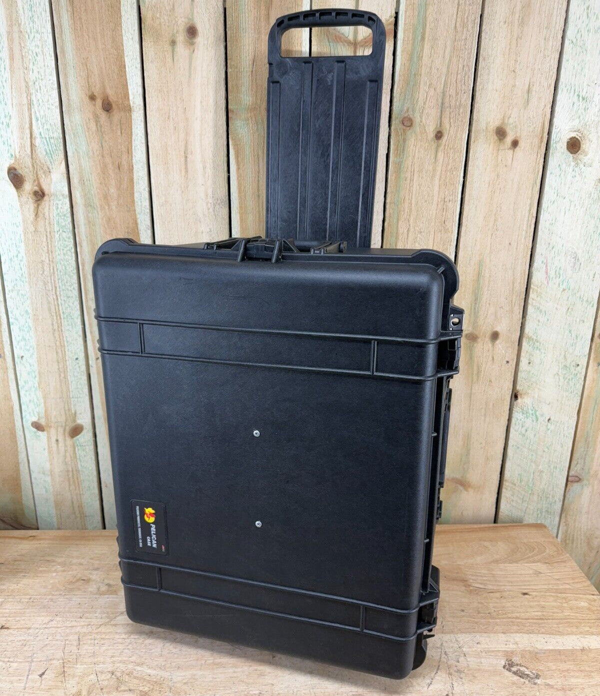 Pelican 1620 Hard Case Protector Rolling Black New Overstock Free Ship