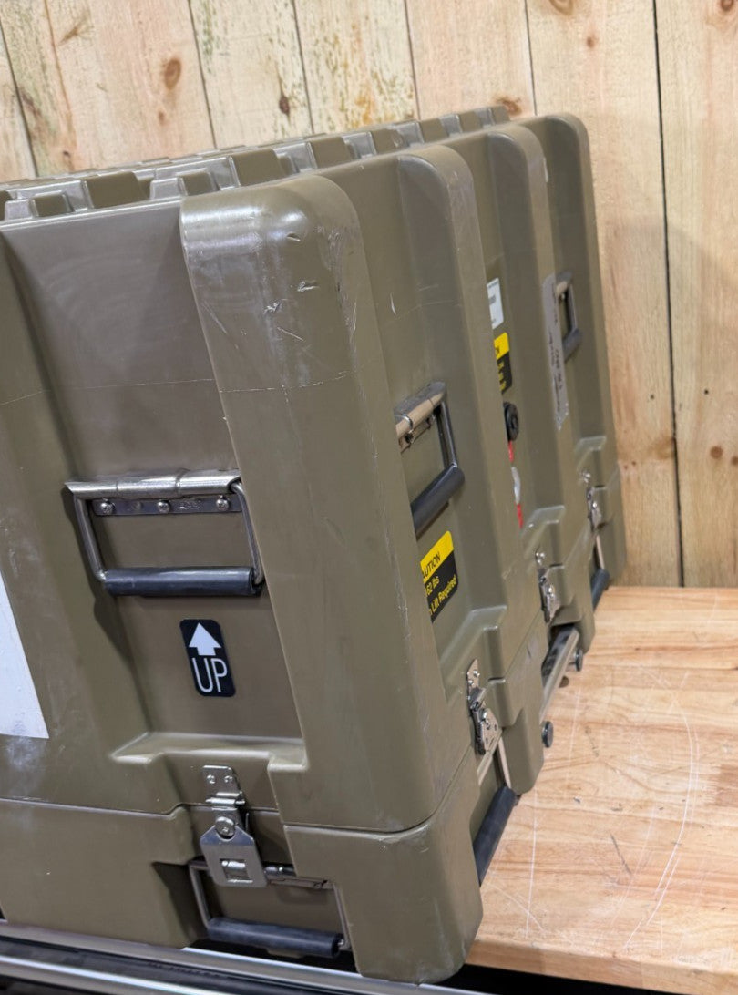 ECS Loadmaster 38x29x23 Rolling Storage Case Waterproof Surplus Footlocker