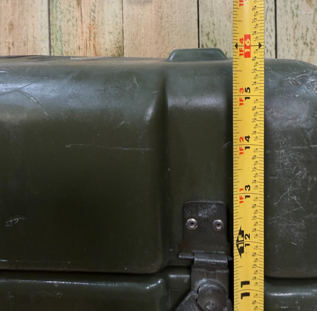 Hardigg Footlocker  26x16x16 Green Case  Military Waterproof