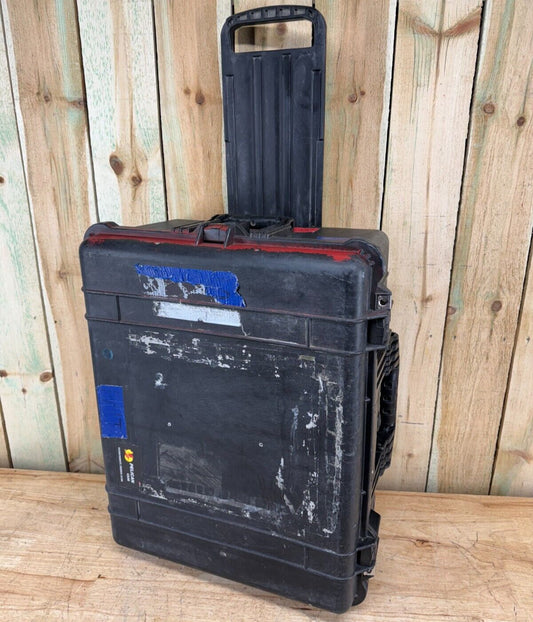 Pelican 1610 Waterproof Rolling Case Black Good Condition B/C Free Shipping