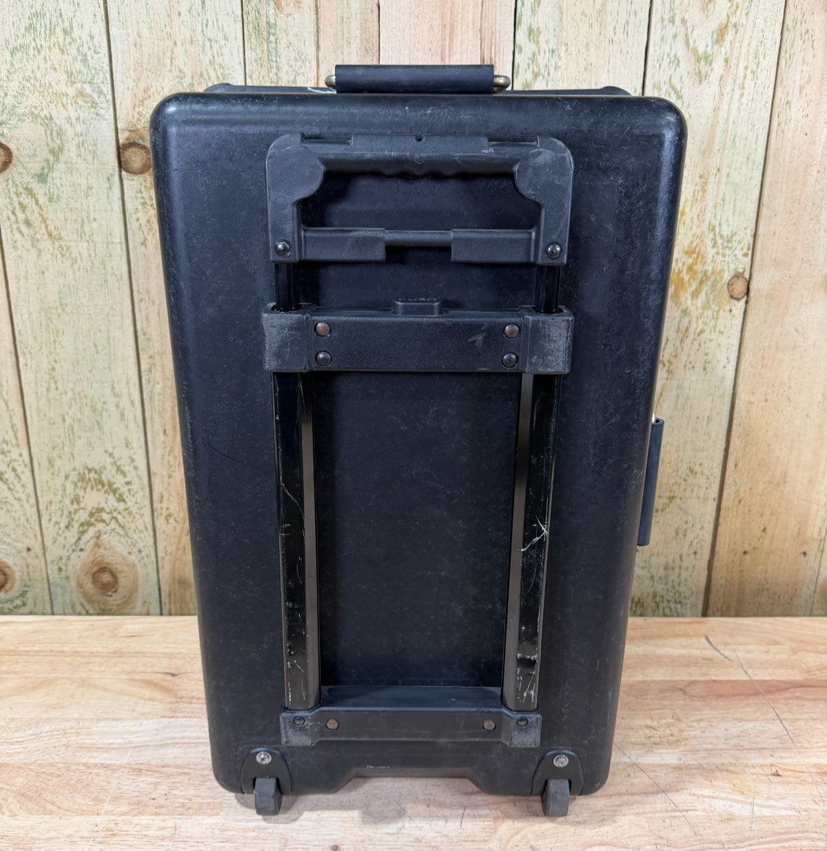 ECS 24x16x14.5 Rolling Waterproof Footlocker With Handle Case Storage