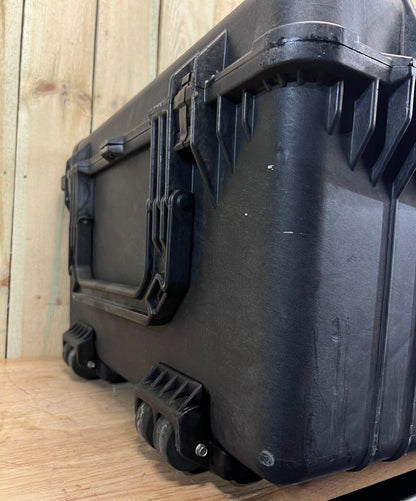 Pelican 1690 Protector Large Waterproof Transport Storage Case Rolling Free Ship