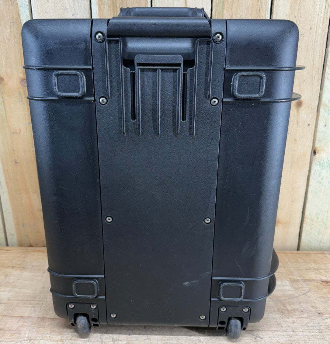 Pelican Air 1607 Hard Case Protector Rolling Black Good Condition AB Free Ship