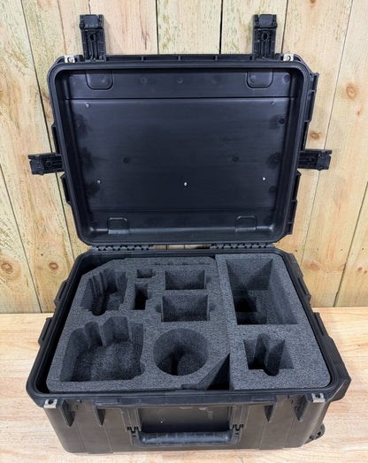 SKB 2217-10 iSeries Waterproof Rolling Case Black Good Condition A/B