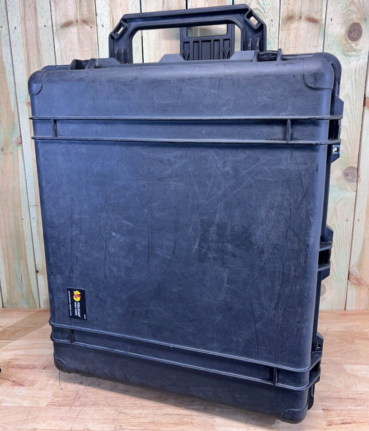 Pelican 1690 Protector Large Waterproof Transport Storage Case Rolling Free Ship