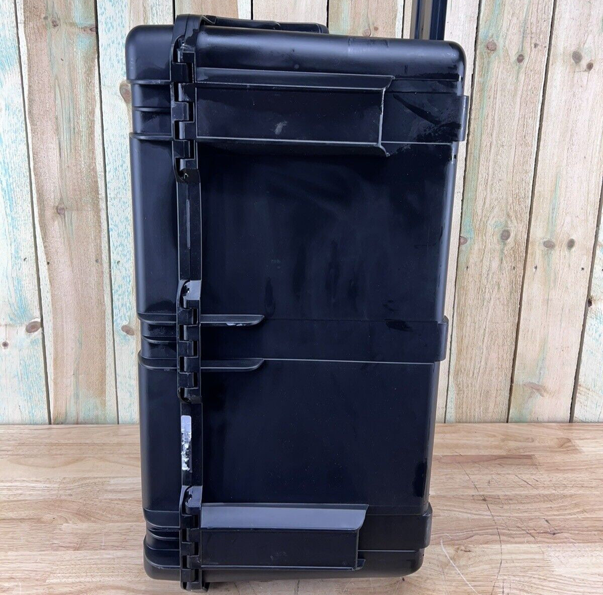 SKB 2918-14 Rolling Waterproof Storage Case Black Good Condition AB