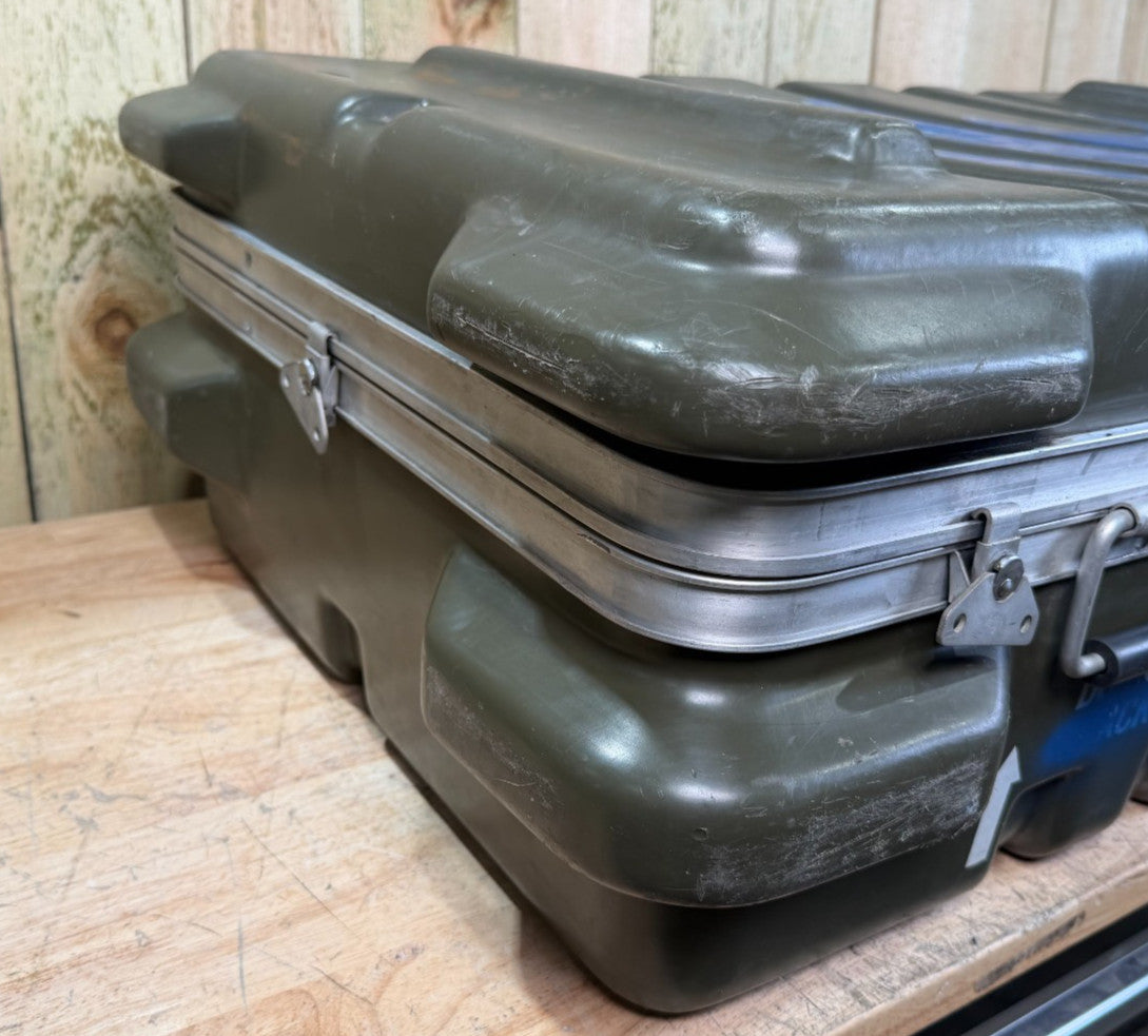 Thermodyne Storage Case 38x24x12.5"  Military Waterproof Footlocker Hardigg