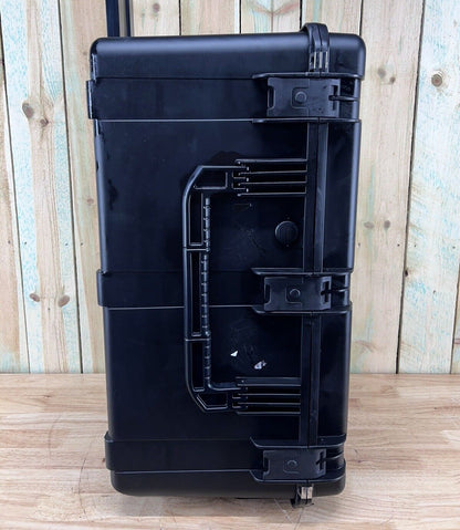 SKB 2918-14 Rolling Waterproof Storage Case Black Good Condition AB
