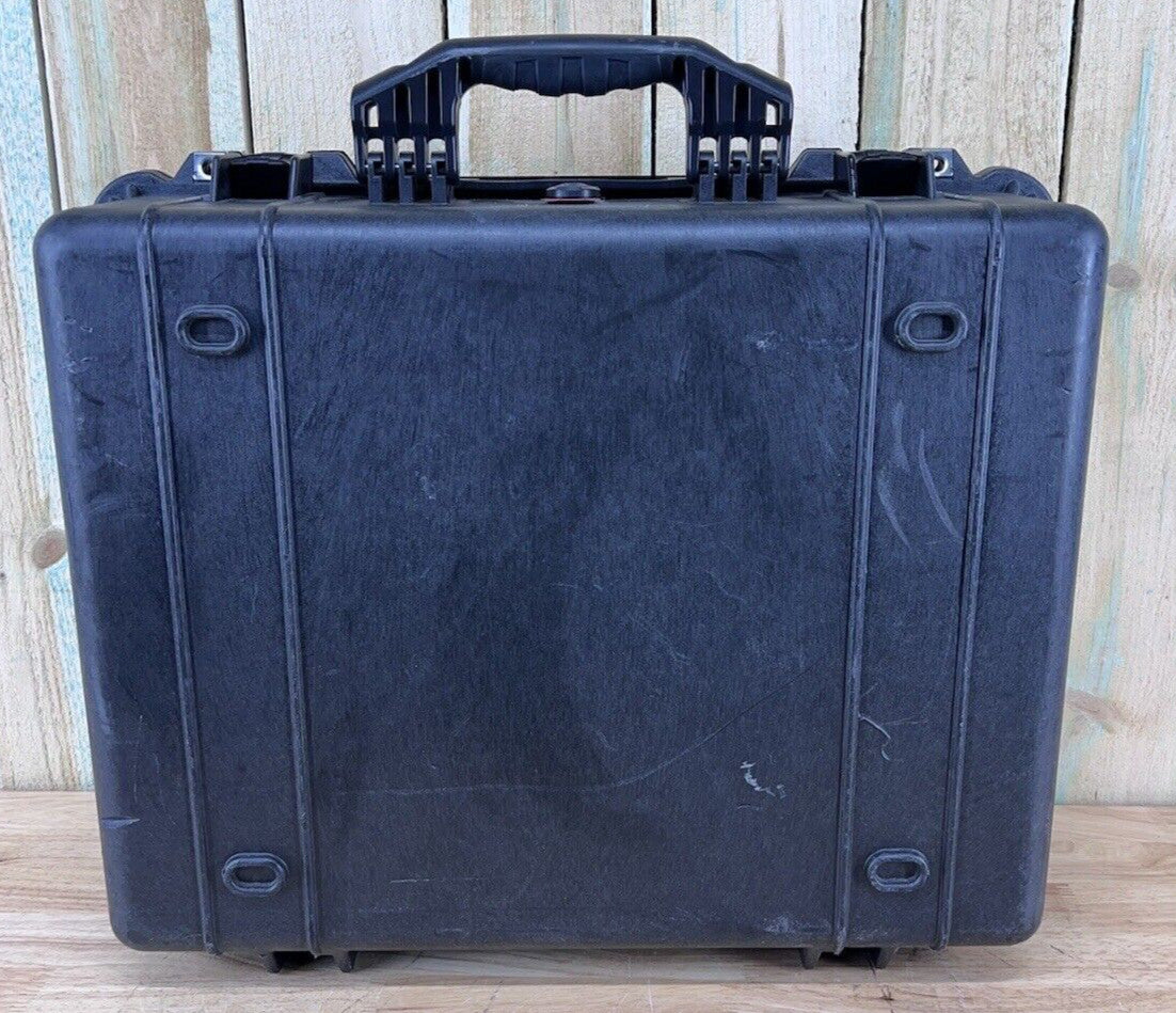 Pelican 1600 Protector Storage Case Waterproof Black Good Condition AB Free Ship