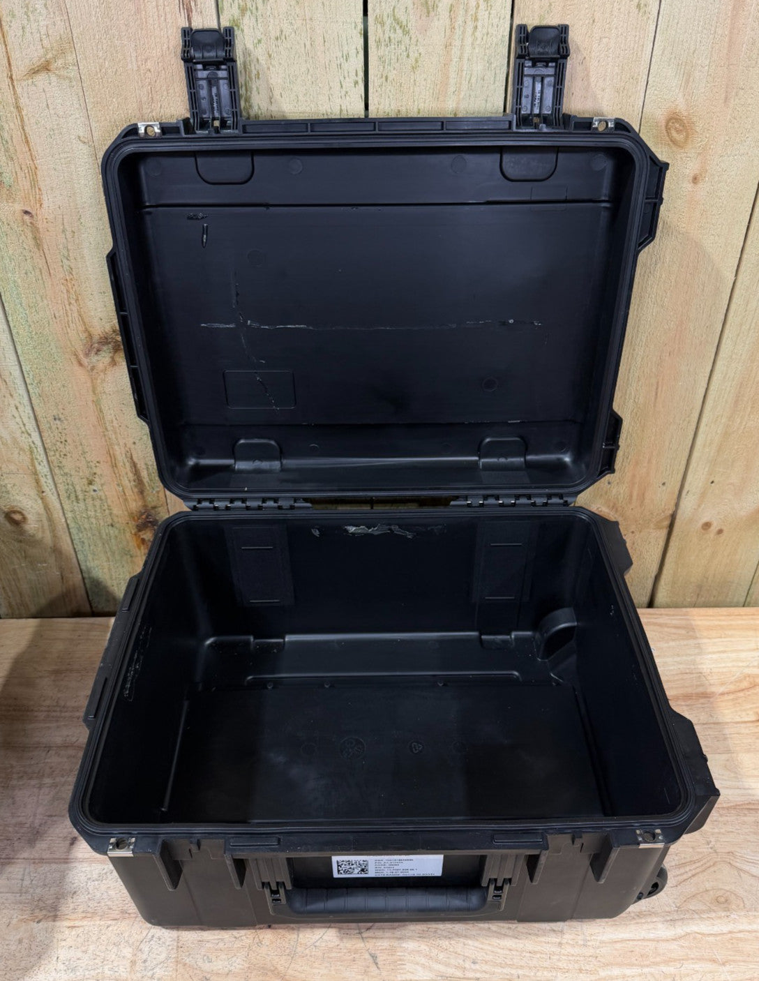 SKB iSeries 2015-10 Waterproof Rolling Case Carry On Great Condition AB
