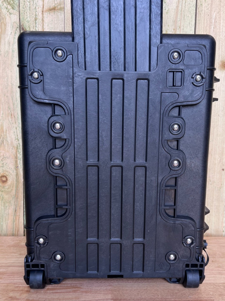 Pelican Case 1620 Hard Case With Foam Black Hard Rolling Travel Case