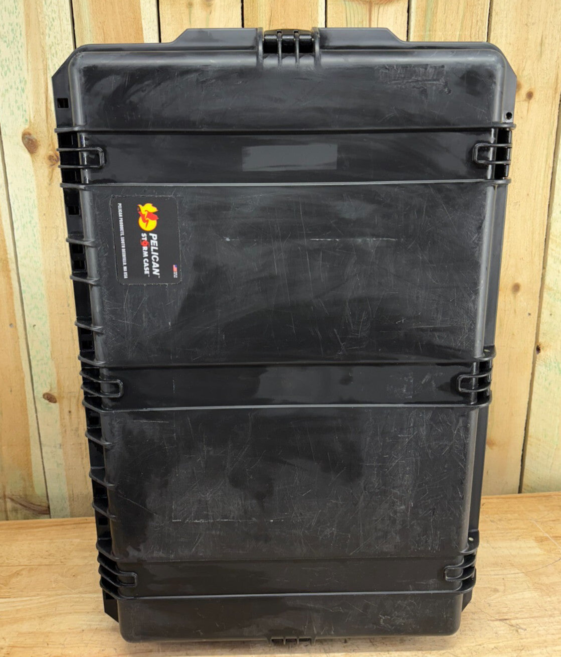 Pelican iM2950 Storm Case Rolling Waterproof Black Good Condition A/B Free Ship