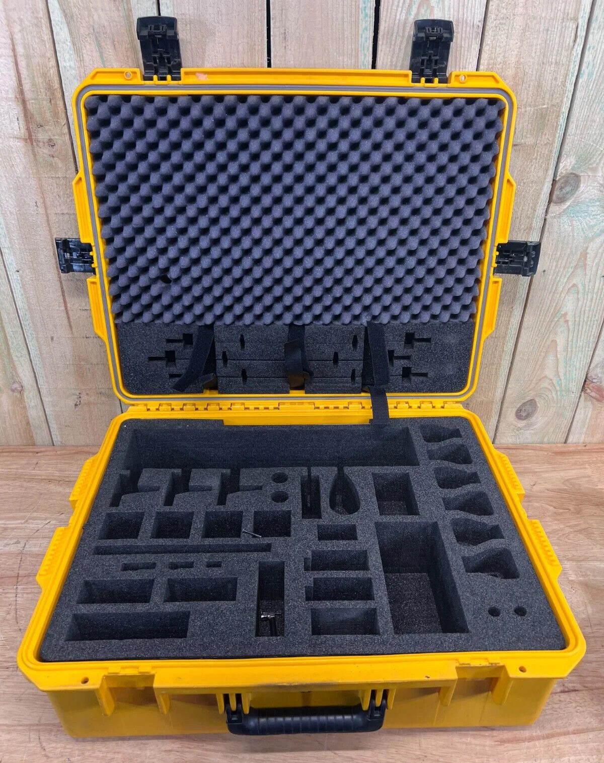 Pelican IM2700 Storm Case Yellow Waterproof AB Grade Good Condition