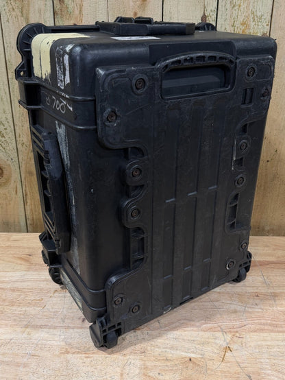 Pelican 1610 Hard Case Protector Rolling Black Good Condition OS