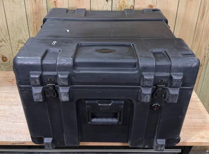 SKB rSeries Footlocker Rolling Style Storage Case Trunk 27.5x27x19" Black AB