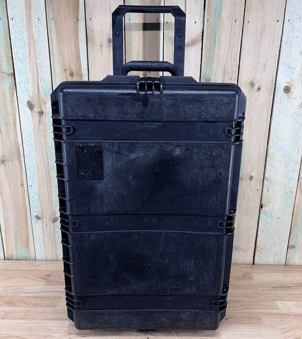 Pelican iM2975 Storm Case Rolling Waterproof Black Good Condition AB Free Ship