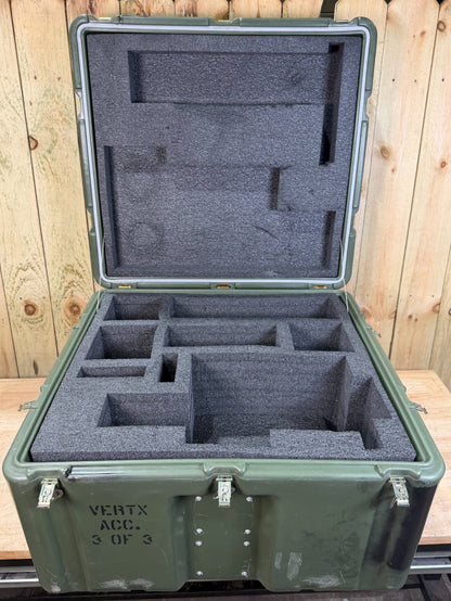 Hardigg Footlocker   28.5x27x20” Green Case  Military Waterproof