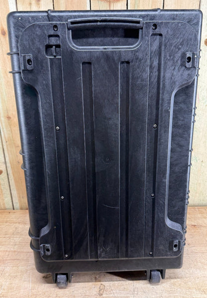 Explorer 7641 Transport Large Rolling Case Black Good Condition A/B