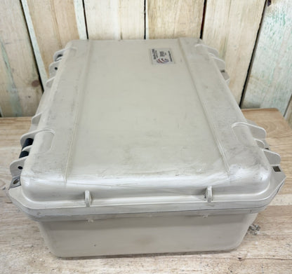 SKB 3I-1813-7B-E Waterproof Storage Case Tan Good Condition A/B Free Shipping