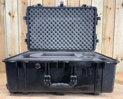 Pelican 1650 Protector Case Black Rolling Waterproof Good Condition AB Free Ship