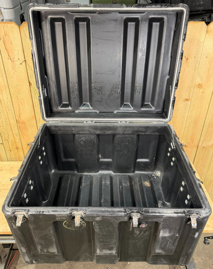 Hardigg MM36 Footlocker  33x27x23  Black Case  Surplus Military  Waterproof