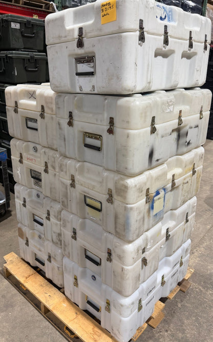 Pelican Hardigg 31x21x14.5" Footlocker White Case Military Waterproof