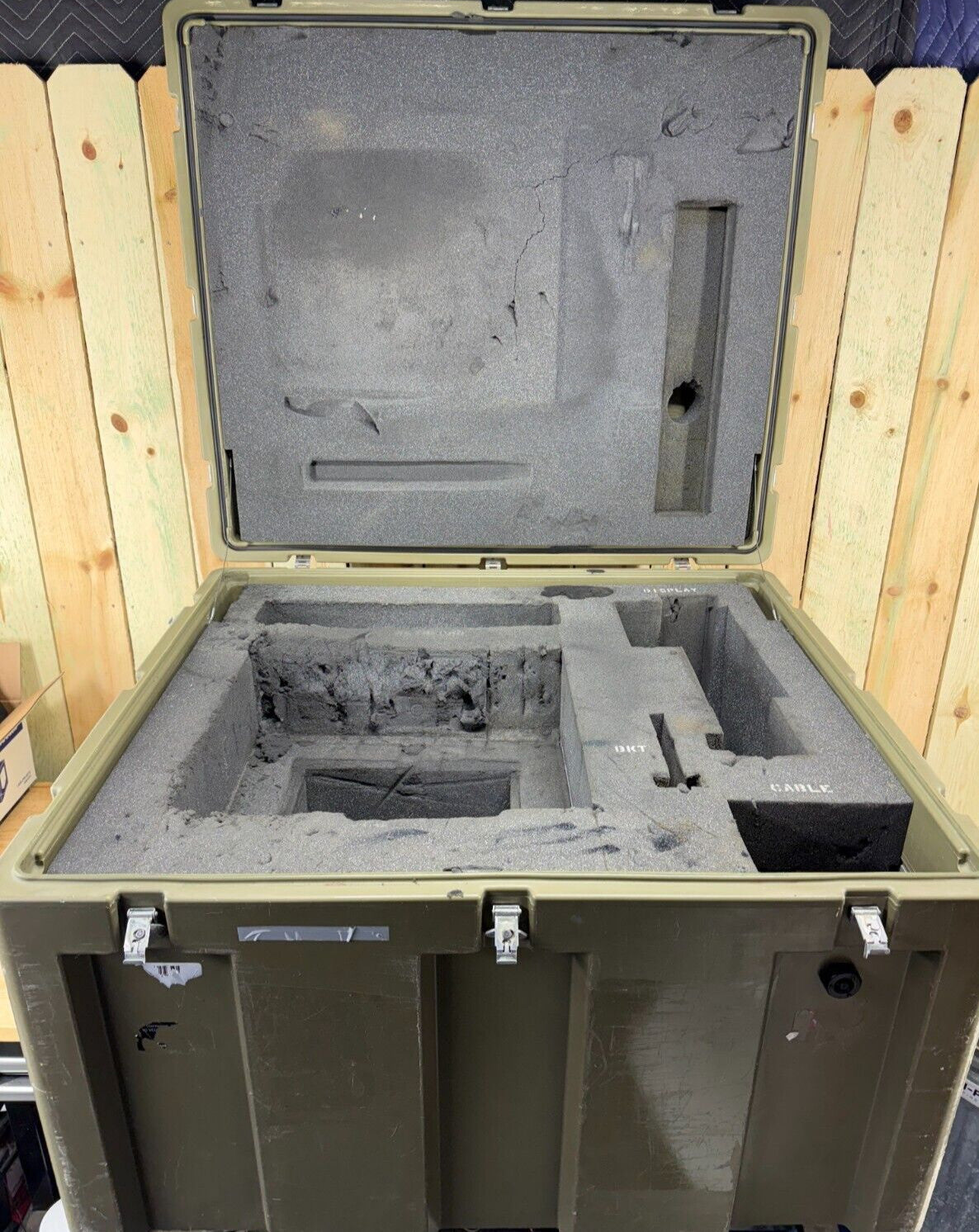 ECS 37x32.5x24" Loadmaster Waterproof Footlocker Case Storage Case Military