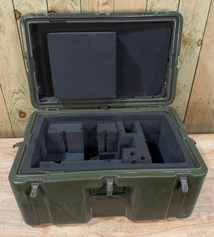 Hardigg Footlocker  26x16x16 Green Case  Military Waterproof