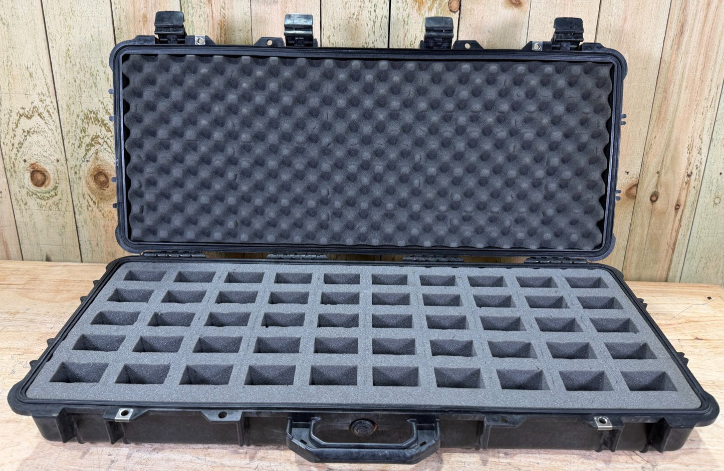 Pelican 1700 Rifle Case Protector Rolling Black Long Grade B/C Free Ship