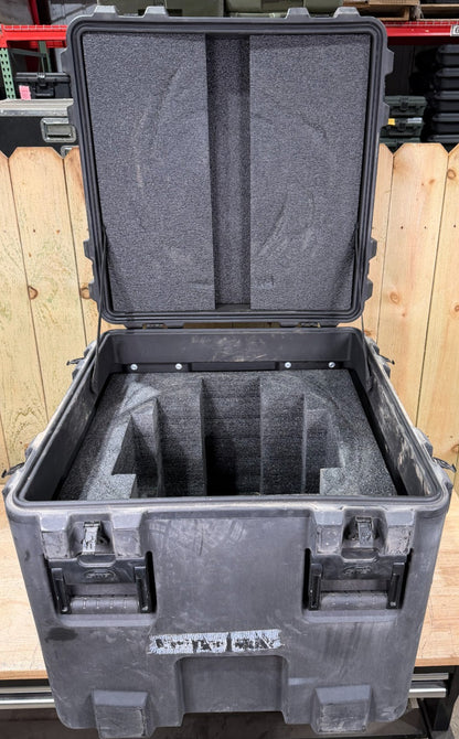 SKB rSeries Footlocker Style Storage Case Trunk 27.5x28x26.5" Black AB