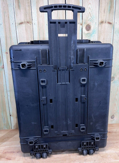 Pelican 1690 Protector Large Waterproof Transport Storage Case Rolling Free Ship